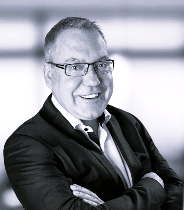 PH_Portrait_GEC_Reto